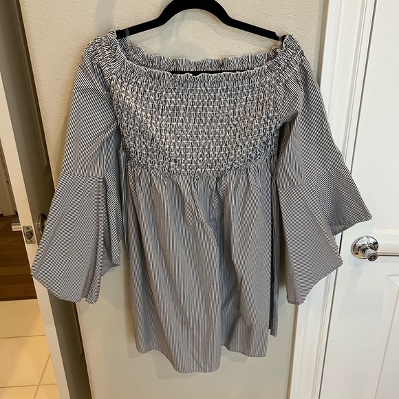 Nordstrom Bp smocked off the shoulder dress - Picture 4 of 4